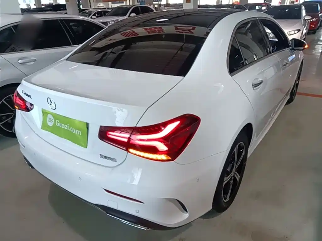 Mercedes-Benz A-Class 2022 — фото 7