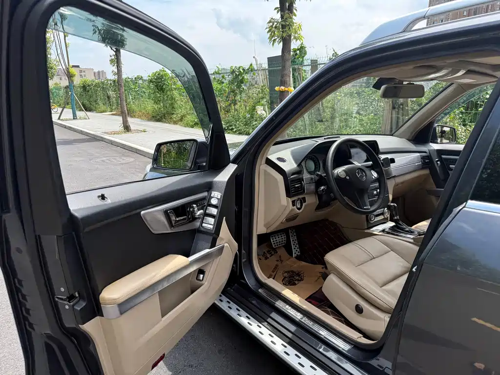 Mercedes-Benz GLK-Class 2010 — фото 9
