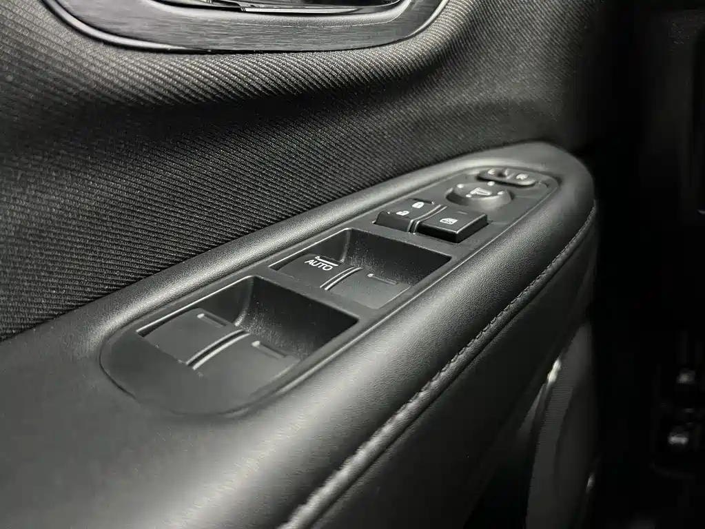 Honda Vezel 2022 — фото 11