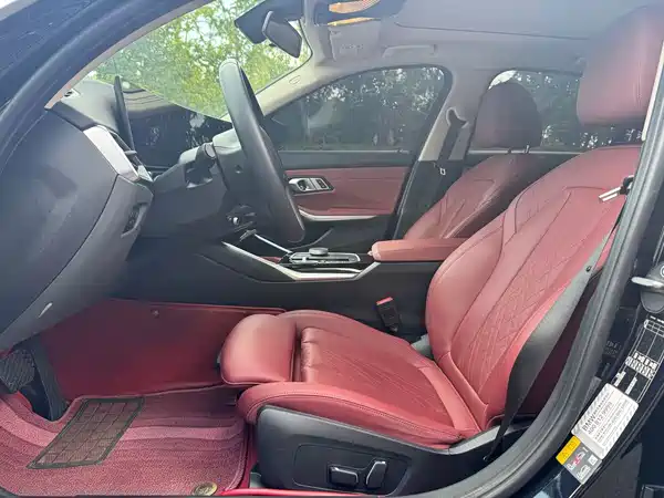 BMW i3 2024