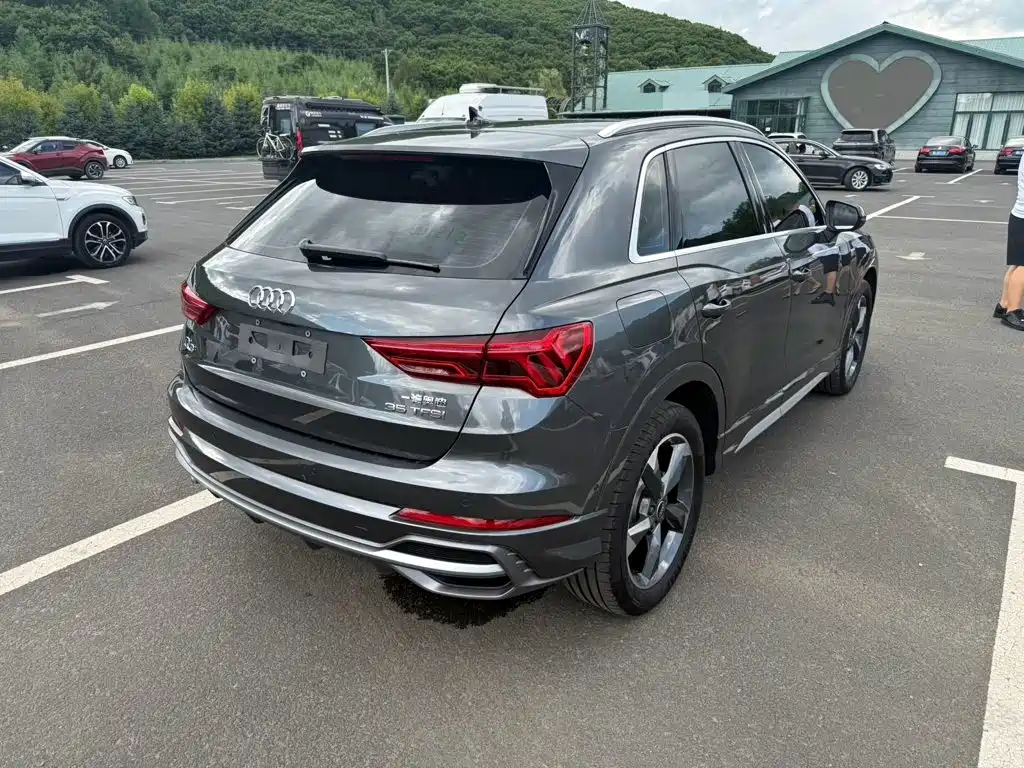 Audi Q3 2022