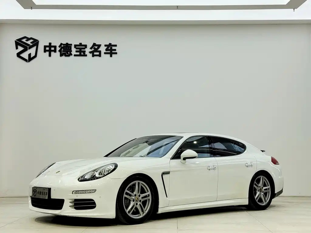 Porsche Panamera 2015 — фото 1
