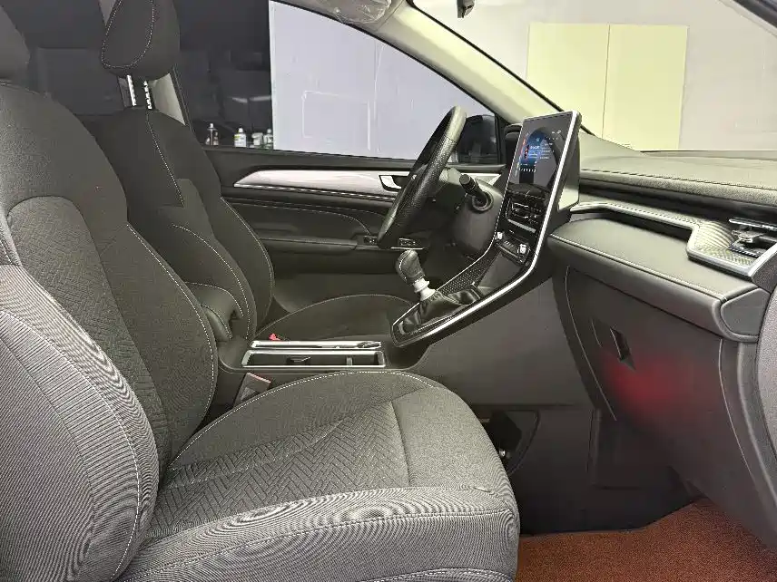 Haval M6 2023 — фото 18
