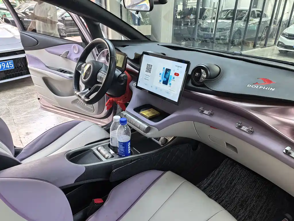 BYD Dolphin 2023 — фото 13