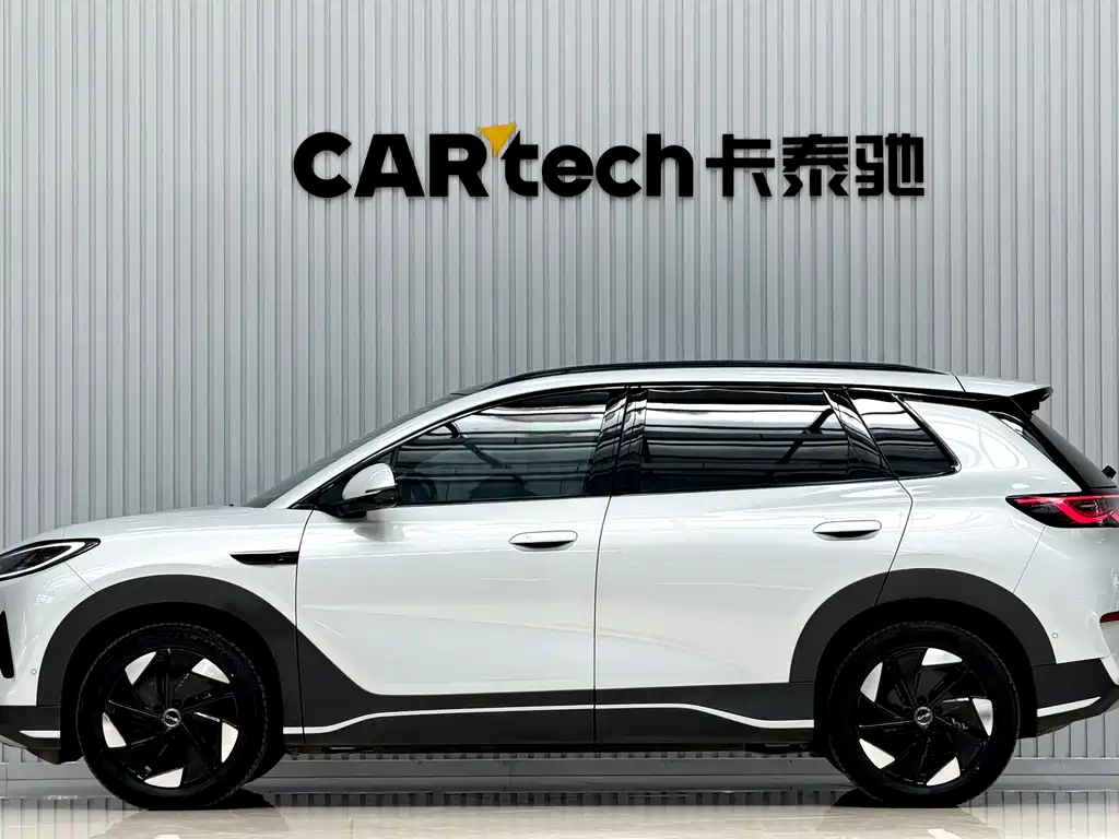 BYD Sealion 05 EV 2025 — фото 28