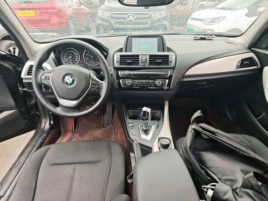 BMW 1 Series 2016 — фото 10