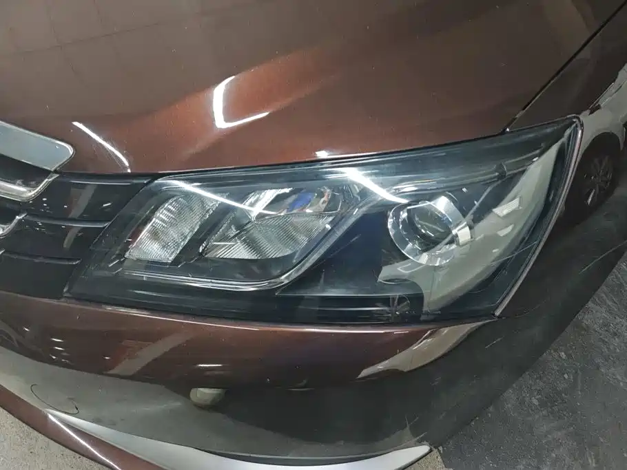 Geely Emgrand 2016