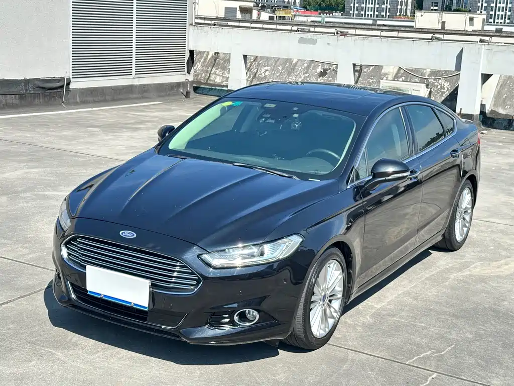 Ford Mondeo 2013 — фото 4