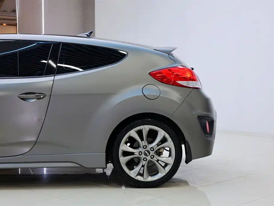 Hyundai Veloster 2015 — фото 4