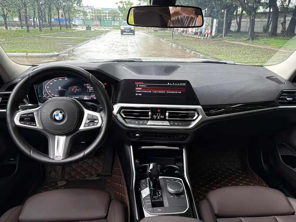 BMW 3 Series 2021