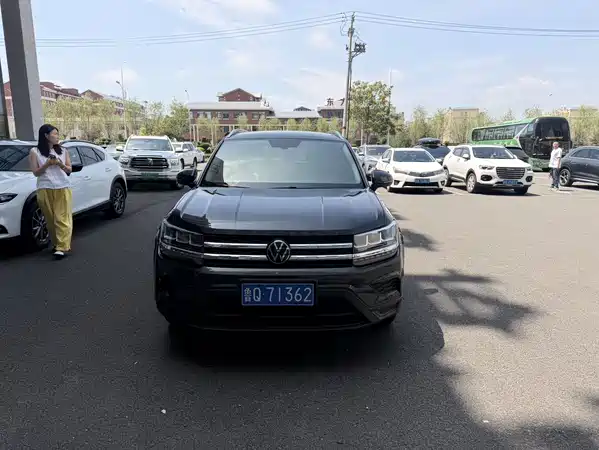 Volkswagen Tharu 2022