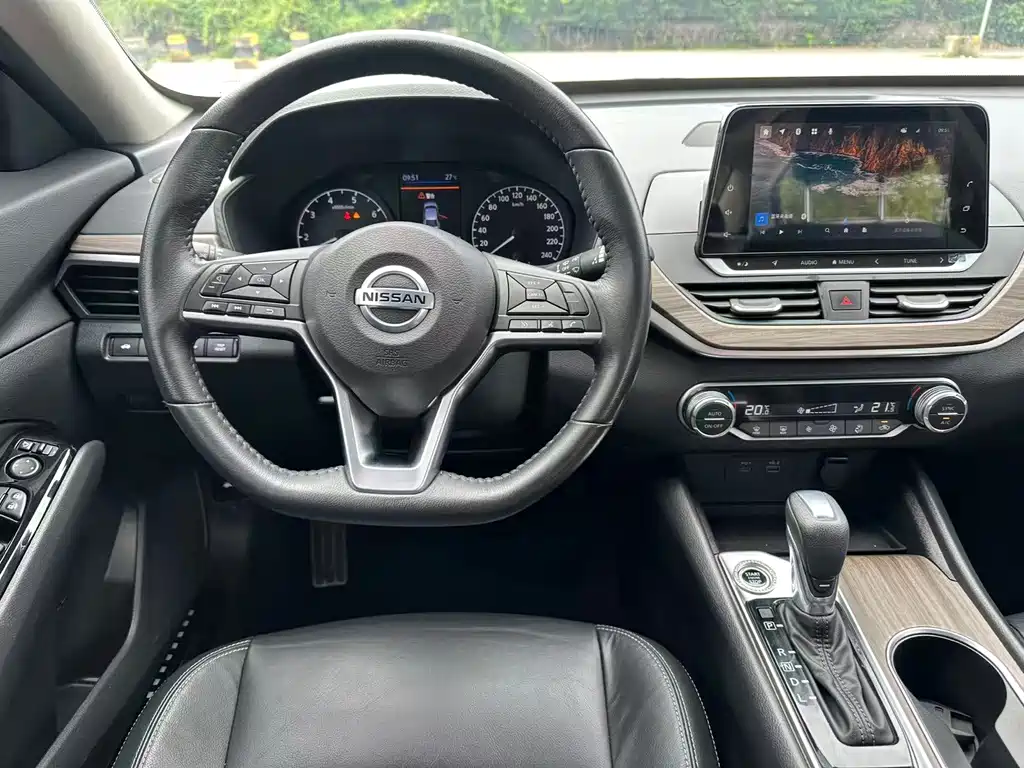 Nissan Teana 2020