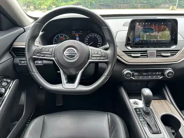 Nissan Teana 2020