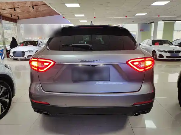 Maserati Levante 2016