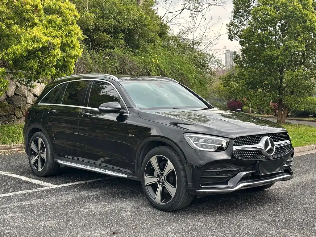 Mercedes-Benz GLC 2022 — фото 3