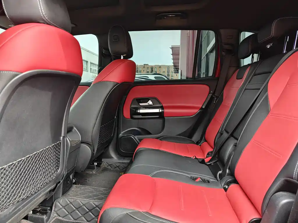 Mercedes-Benz GLB AMG 2022 — фото 8