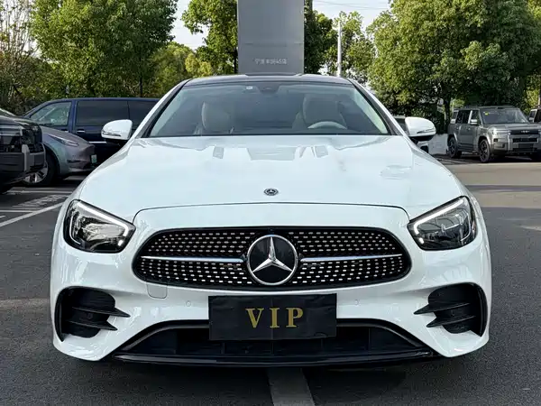 Mercedes-Benz E-Class 2021