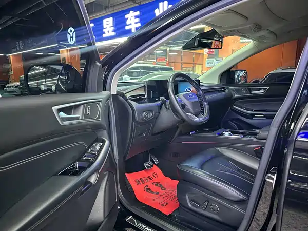 Ford Edge 2021