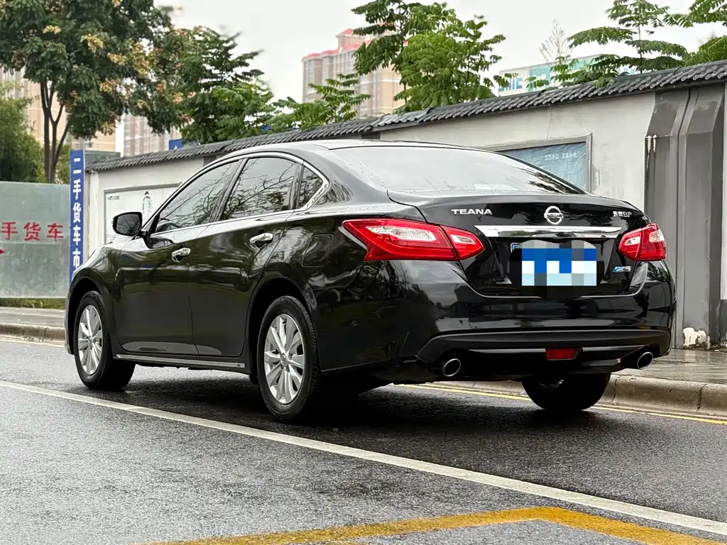 Nissan Teana 2018