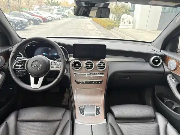 Mercedes-Benz GLC 2020