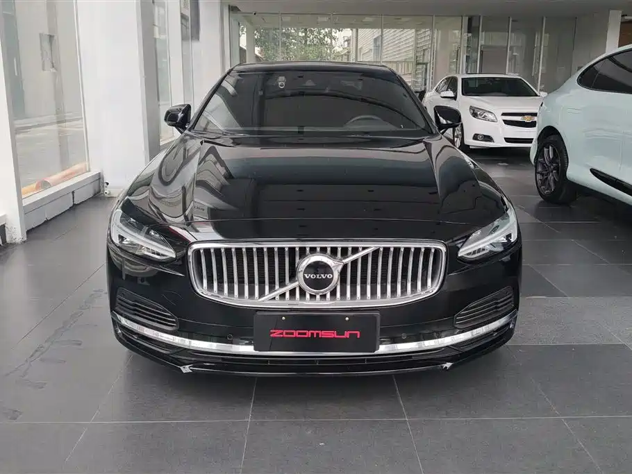 Volvo S90 PHEV 2020