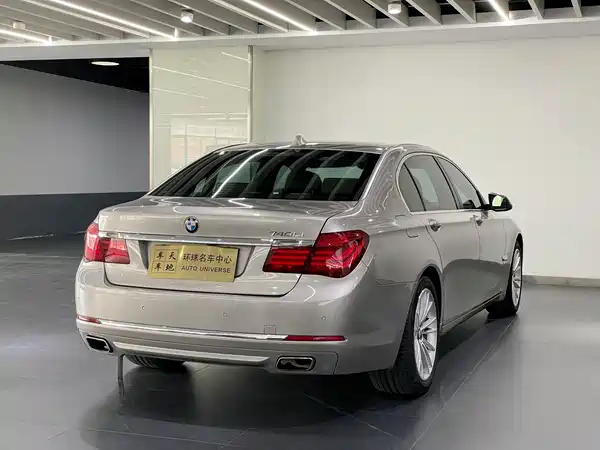BMW 7 Series 2013