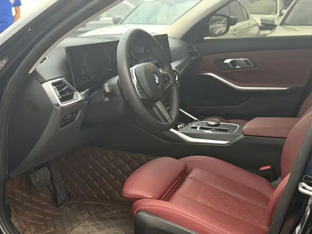 BMW 3 Series 2024