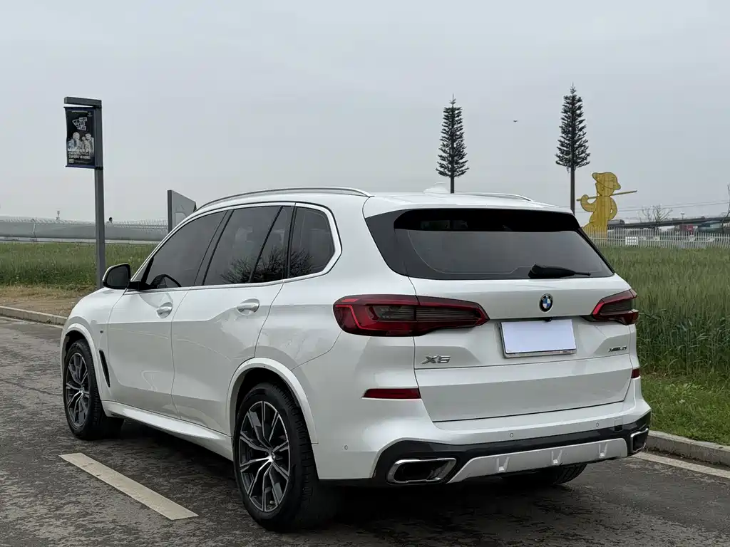 BMW X5 2019 — фото 14