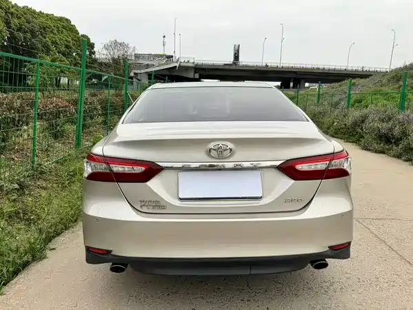 Toyota Camry 2018