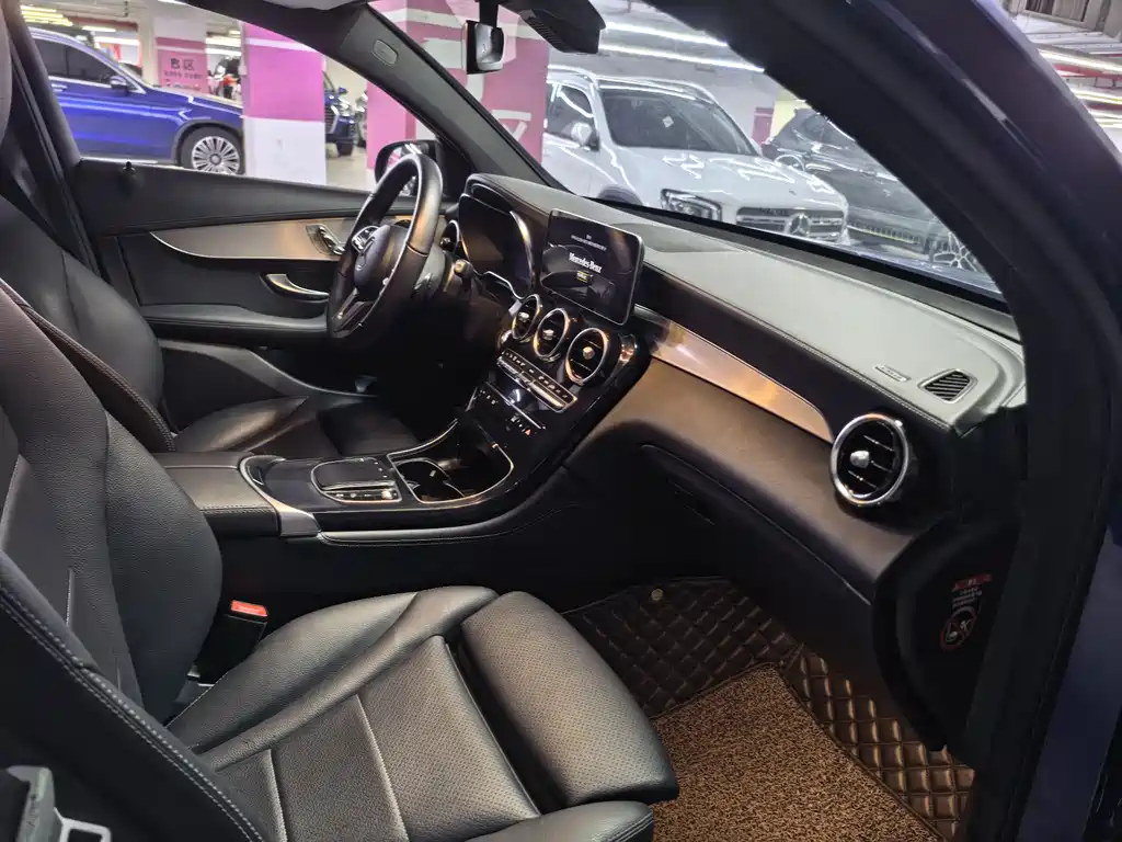 Mercedes-Benz GLC Coupe 2020 — фото 11