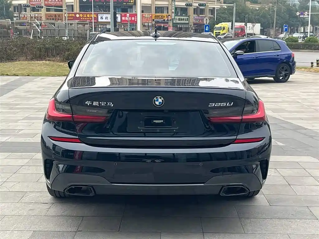 BMW 3 Series 2022