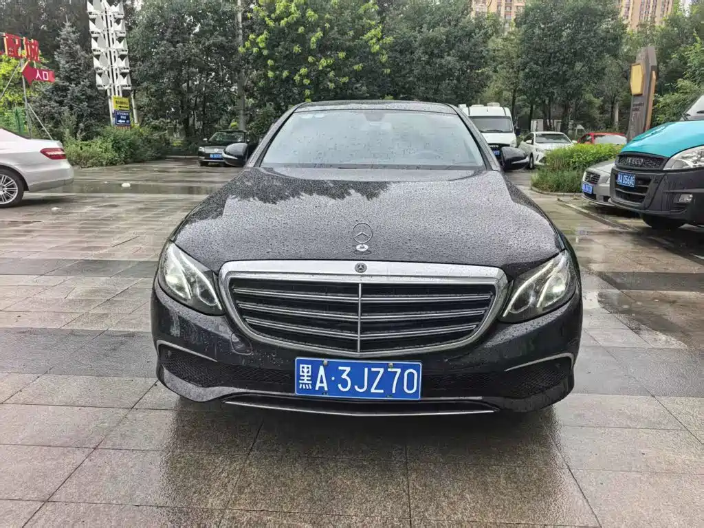 Mercedes-Benz E-Class 2018 — фото 1