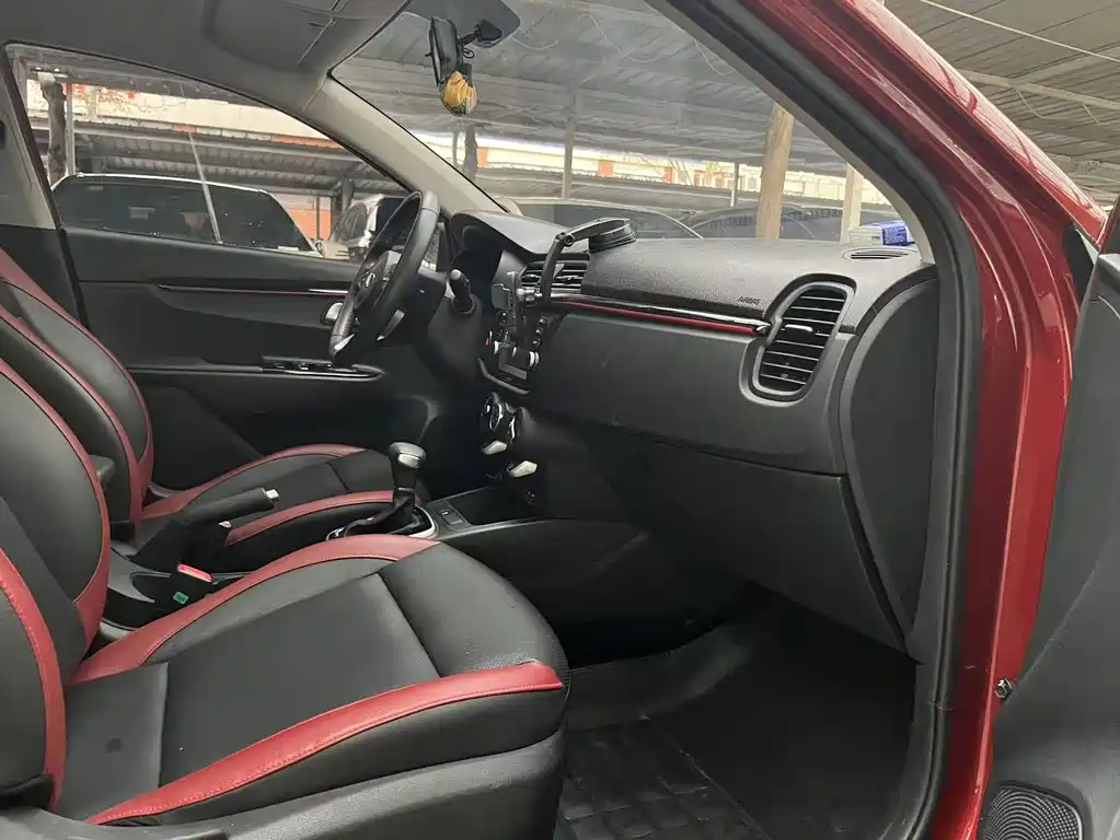 Kia KX Cross 2019 — фото 14