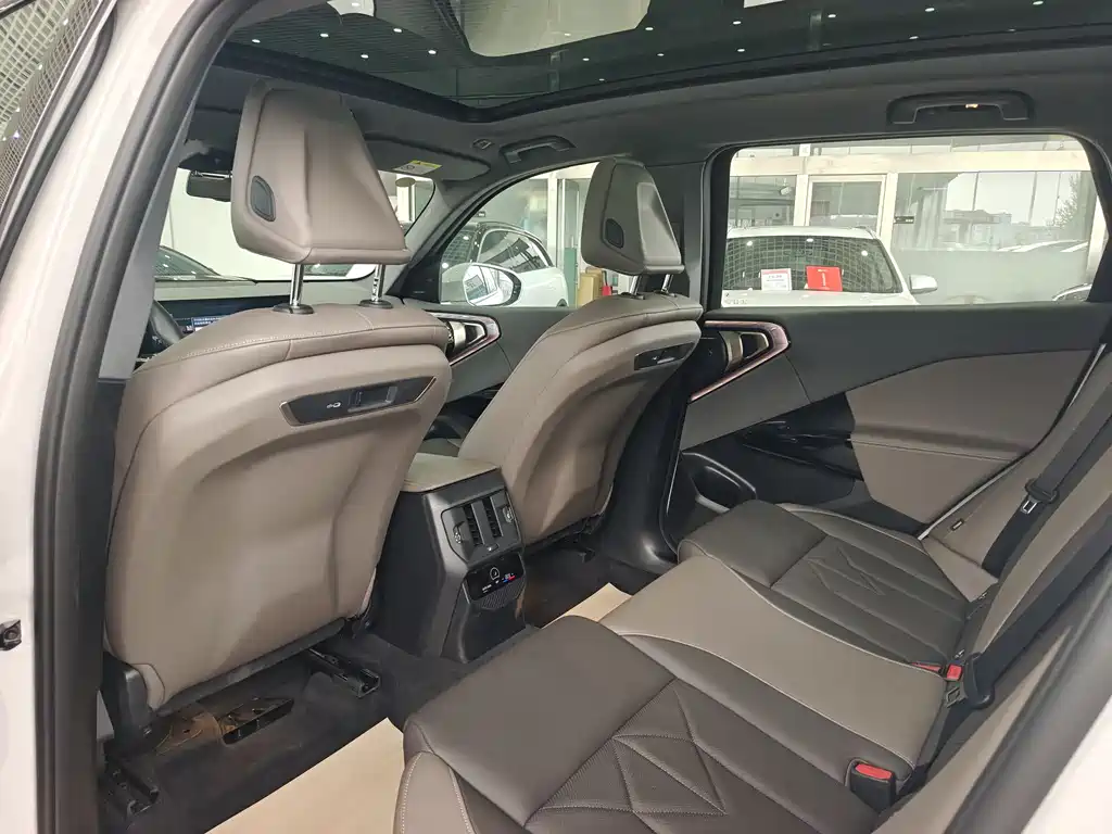 BMW X3 2025 — фото 10