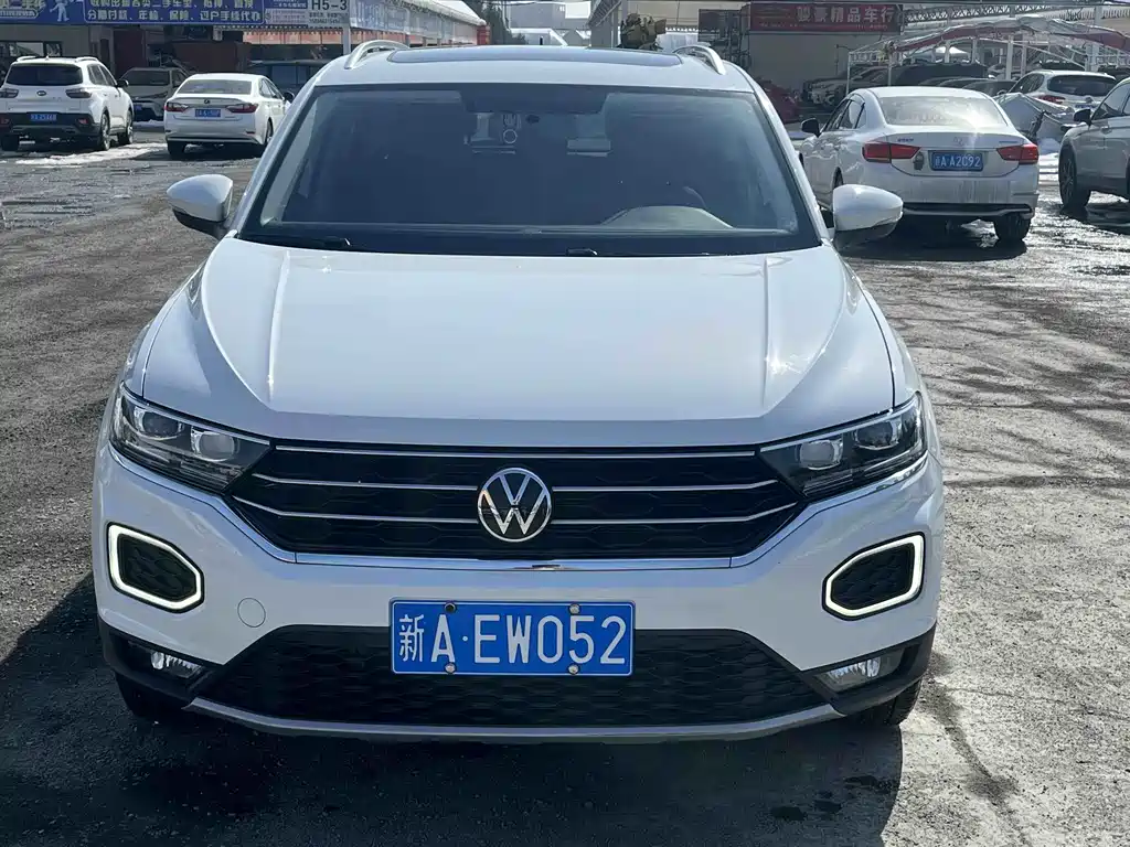 Volkswagen T-Roc 2023