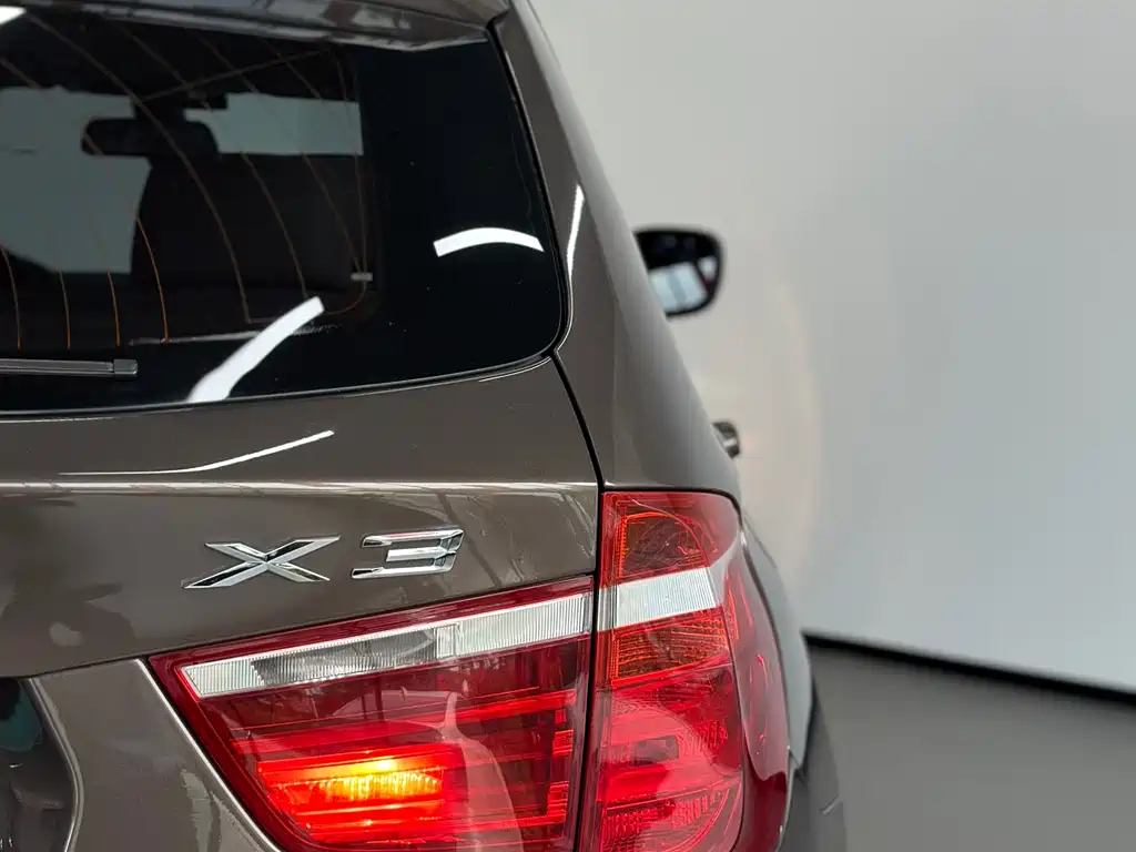 BMW X3 2012 — фото 20
