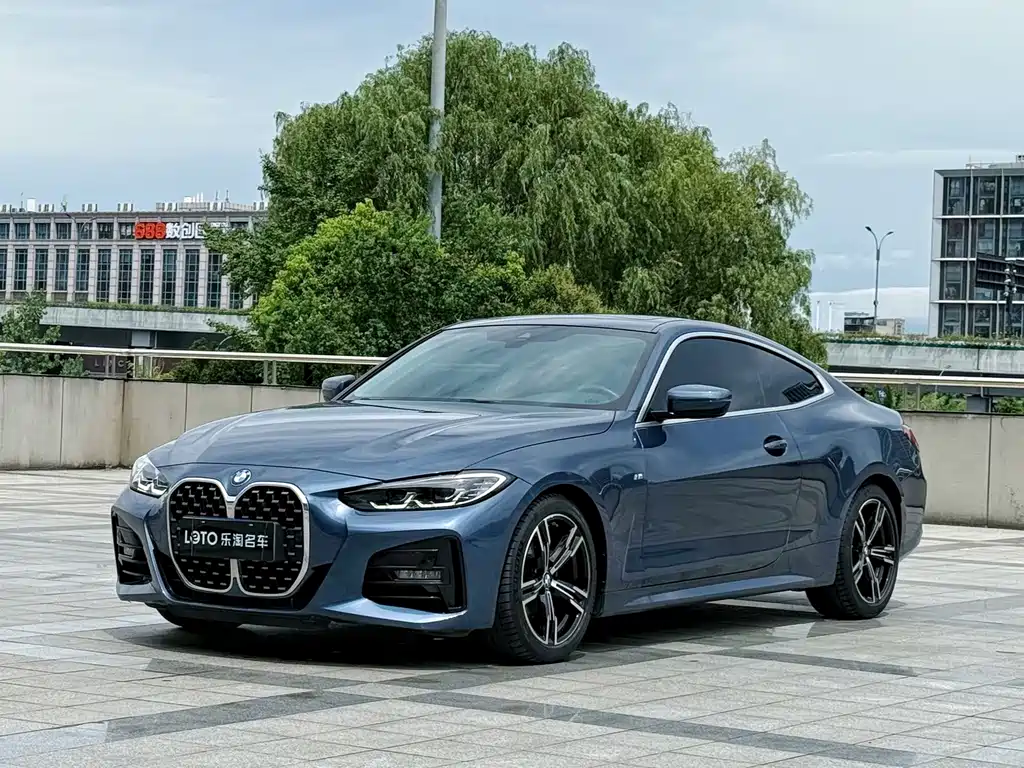 BMW 4 Series 2022 — фото 1