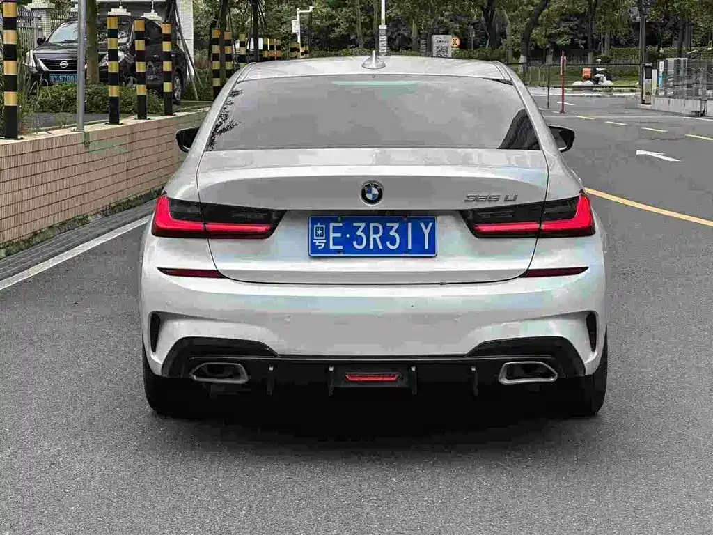 BMW 3 Series 2021