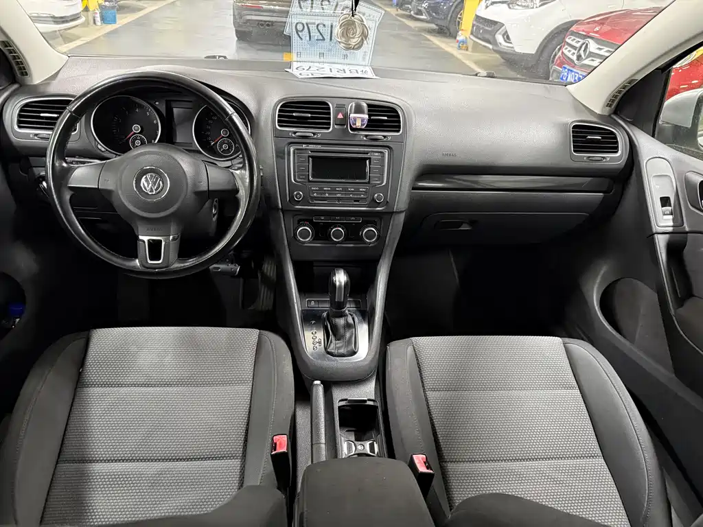 Volkswagen Golf 2014