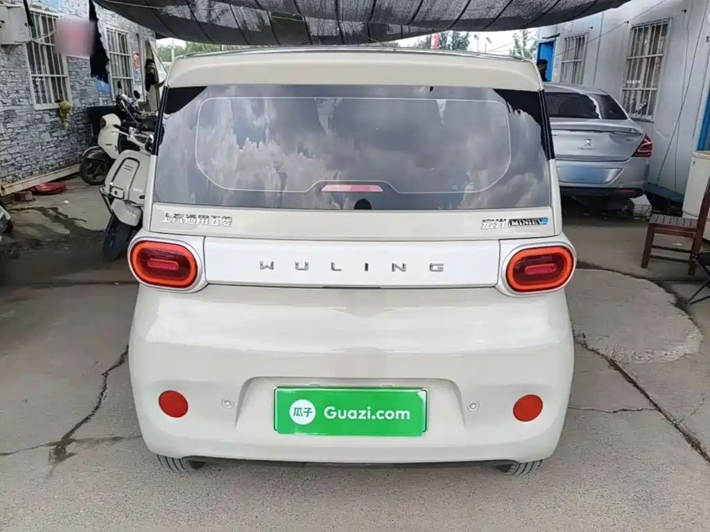 Wuling Hongguang MINIEV 2025