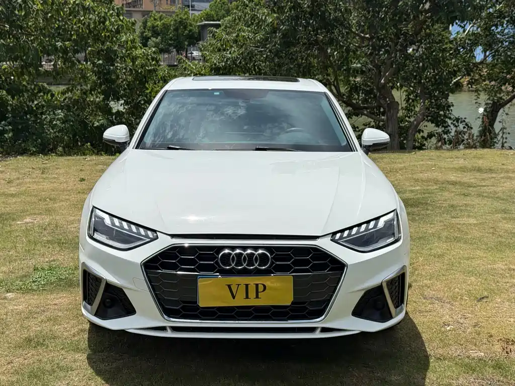 Audi A4L 2022