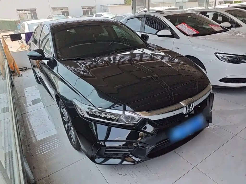 Honda Inspire 2021 — фото 4