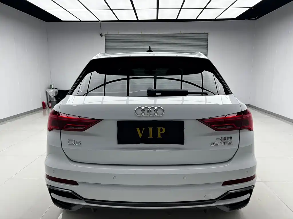 Audi Q3 2021