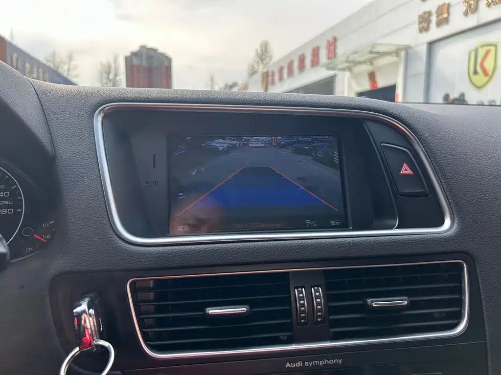 Audi Q5 2016 — фото 15