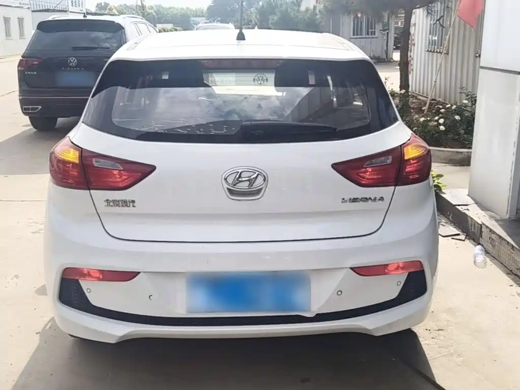 Hyundai Verna 2019 — фото 6