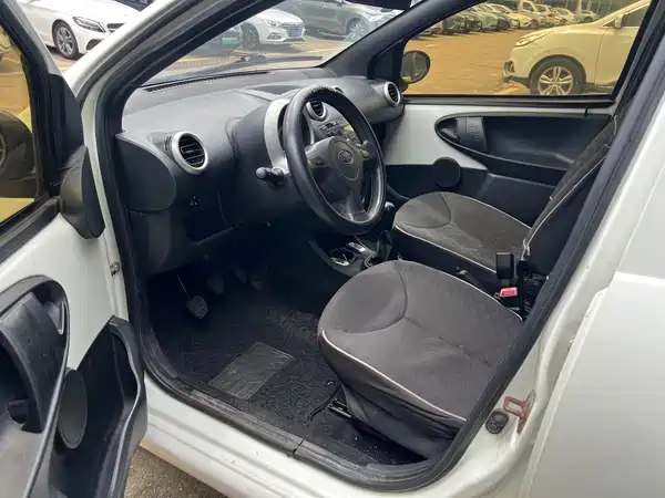 BYD F0 2016