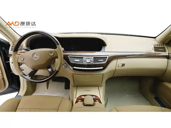 Mercedes-Benz S-Class 2007