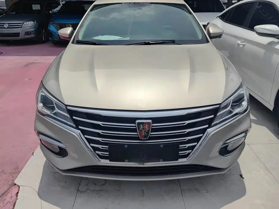 Roewe i5 2020