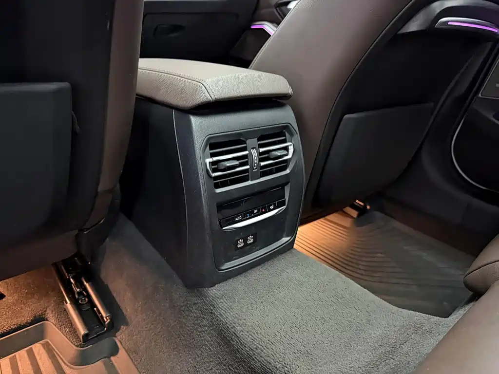 BMW 3 Series 2020 — фото 13