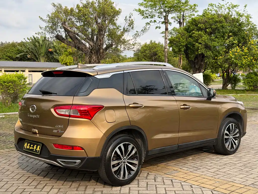GAC Motor Trumpchi GS4 2015 — фото 4